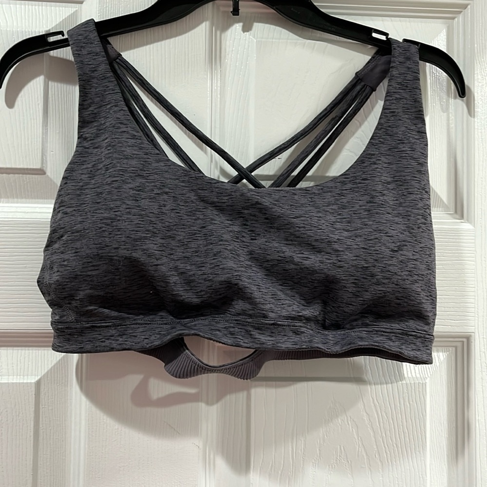 EUC VS strappy sports bra dark grey